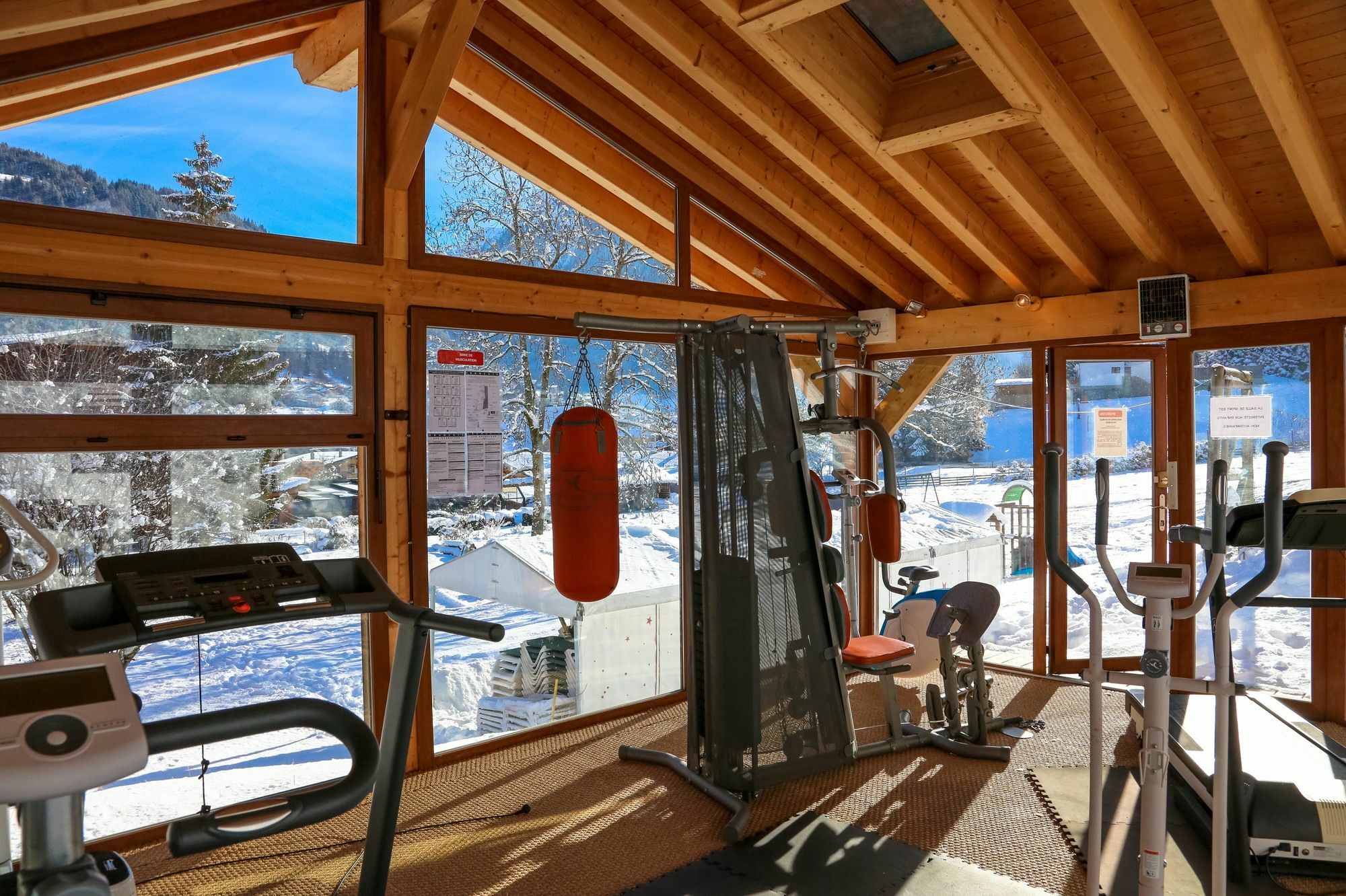Hotel Club Le Cret Morzine Exteriér fotografie